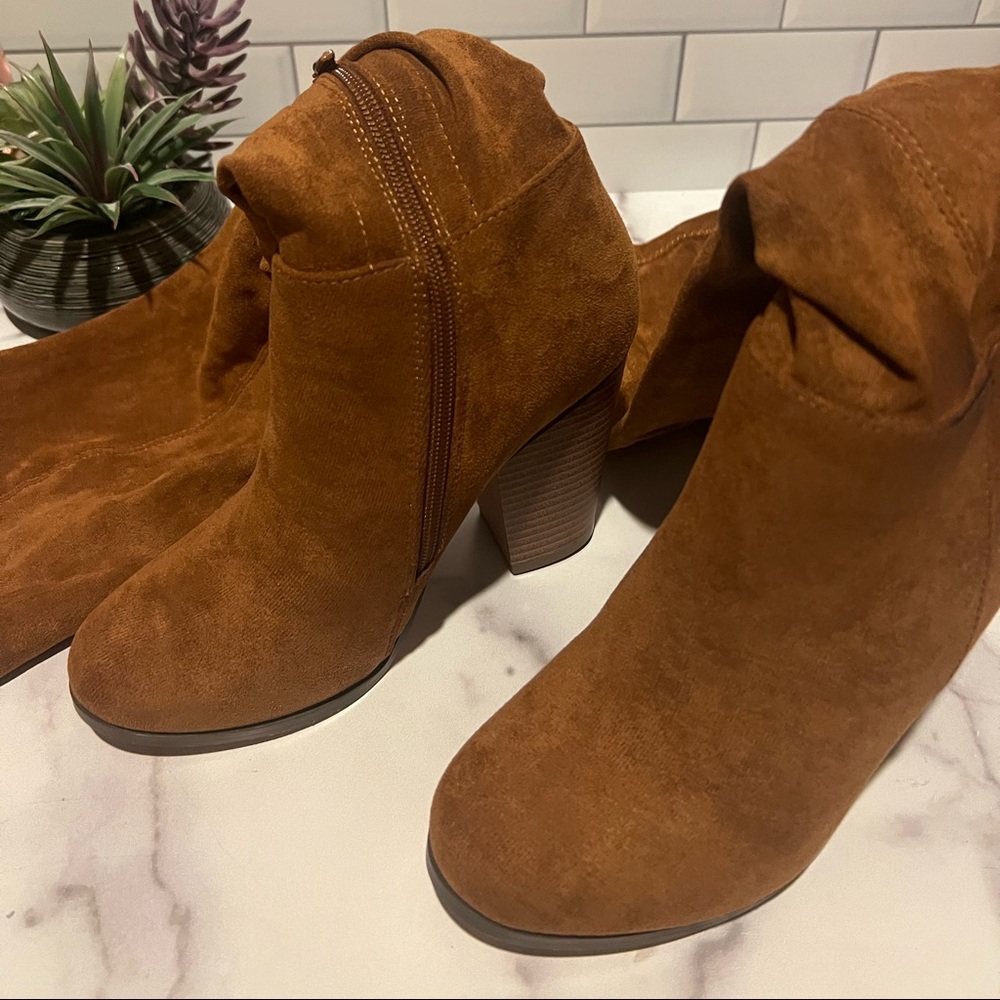 Brand new high thigh suede boots